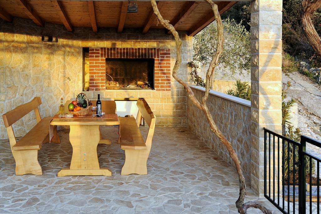 Holiday Home Mirna Vala Sevid Luaran gambar